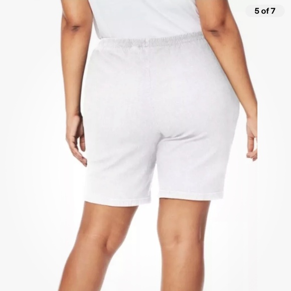 Just My Size Women’s 2 Pocket Pull On White Shorts Size 4X (26W-28W) NEW - Picture 5 of 7